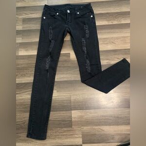 WOMEN’S Reign skinny jeans, size 1.